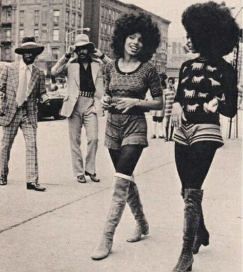 Black Fashion 60s, 70s Black Love Aesthetic, 1960 Black Women Fashion, 60s And 70s Fashion Black Women, 1960s African American Fashion, 60s Black Women Fashion Vintage, Black 50s Fashion, Black Fashion Through The Decades, 60s African American Fashion