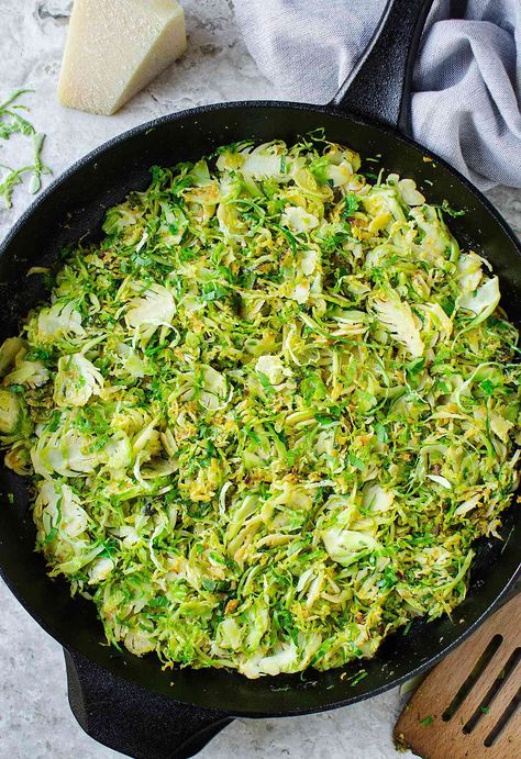 Super-quick one skillet sautéed brussels sprouts with garlic & parmesan cheese Brussels Spouts, Sauteed Brussels Sprouts, Sautéed Brussels Sprouts, Healthy Holiday Appetizers, Sauteed Brussel Sprouts, Holiday Dinner Menu, Brussel Sprout Recipes, Meatless Dishes, Veg Soup