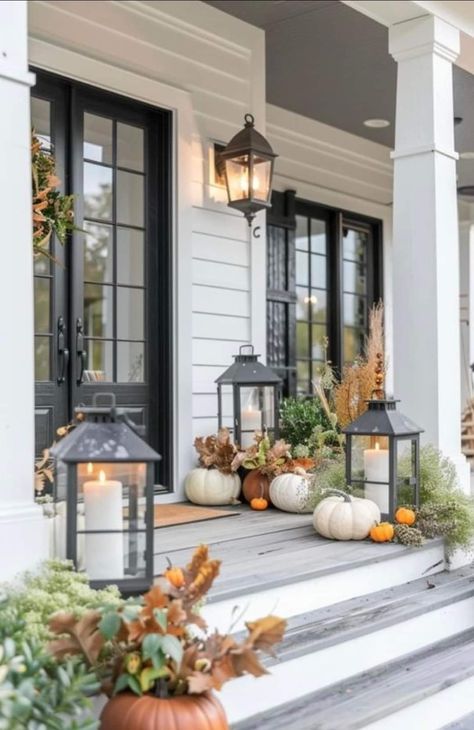 Fall Small Porch Decor, Outdoor Lantern Ideas, Plaid Fall Decor, Modern Front Porch Decor, Porch Fall Decorating Ideas, Winter Front Porch Decor, Fall Porches, Modern Front Porches, Plaid Pillows