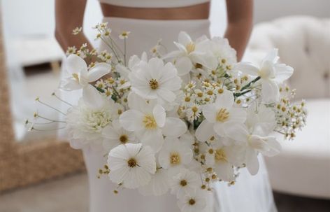 White Cosmos Wedding Bouquet, White Cosmos Bouquet, Cosmos Bridal Bouquet, Cosmos Wedding Bouquet, Cosmos Wedding, Cosmos Bouquet, Daisy Wedding Bouquet, Chamomile Bouquet, White Bouquet Wedding