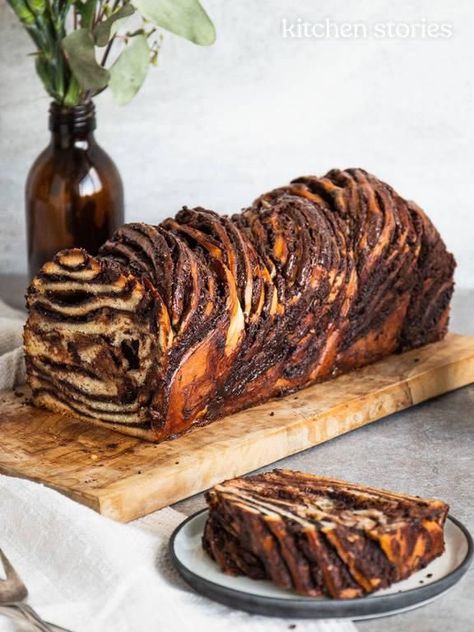 Babka Bread, Babka Recipe, Chocolate Babka, Chocolate Bread, Jewish Recipes, Think Food, Kitchen Stories, Challah, Bread Recipes Homemade