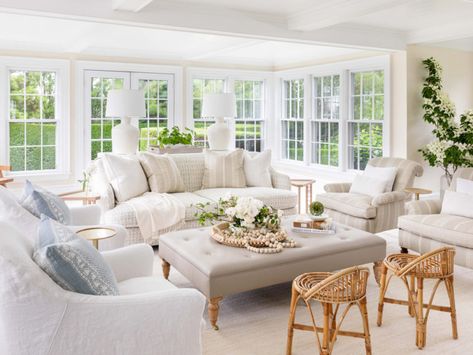 Nantucket Style Homes Interior, Nantucket Beach House, Nantucket Style Homes, Nantucket Beach, Nantucket Summer, Nantucket Home, Nantucket Style, Shingle Exterior, Beautiful Interior Design