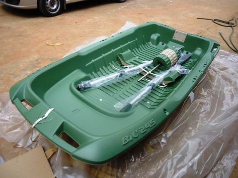 Thinking about a small fishing boat.. - Ftw Gallery Small Power Boats, Mini Bass Boats, Beach Fishing Cart, Bluegill Fishing, Fly Fishing Boats, Cheap Boats, Fishing Boat Accessories, Kayak Fishing Diy, Fishing Cart