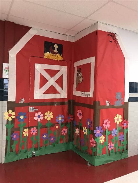 Western Theme Door Decoration Farm Classroom, Decorating Hallways, Farm Classroom Theme, Classroom 2023, Barnyard Theme, Farm Door, Class Door, Big Red Barn, School Door Decorations