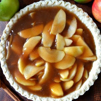 Apple Crisp Pie, Apple Pie Filling Recipes, Thanksgiving Pie Recipes, Homemade Apple Pie Filling, Homemade Apple Pie, Pie Filling Recipes, Apple Recipes Easy, Apple Pie Filling, Caramel Apple Pie