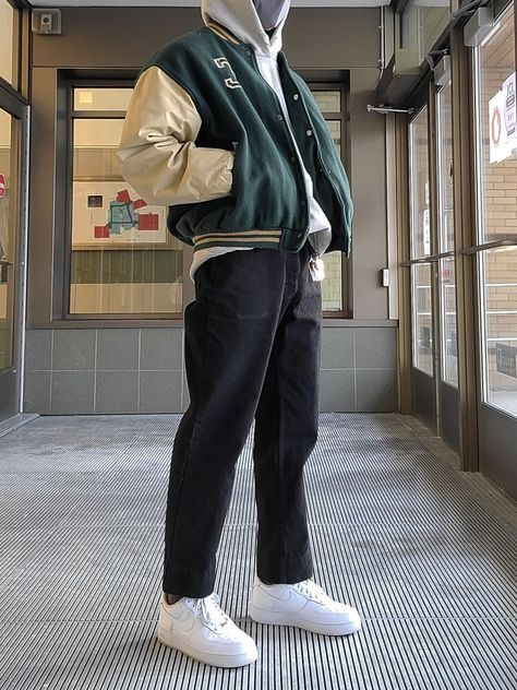 Varsity Jacket Outfit, Trendy Boy Outfits, Mens Trendy Outfits, Street Style Outfits Men, Mens Outfit Inspiration, Mens Fashion Streetwear, Cool Outfits For Men, Mens Fashion Casual Outfits, Stylish Mens Outfits