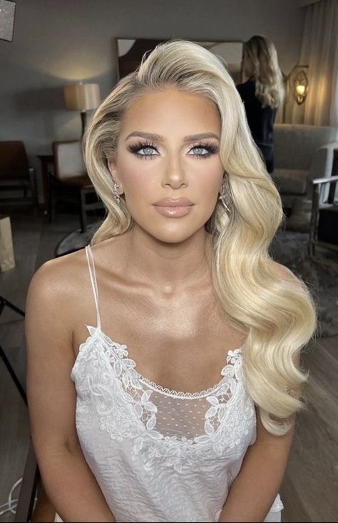 Bad Wedding Makeup, Simple Wedding Makeup For Blue Eyes Blonde Hair, Formal Makeup Looks For Blue Eyes, Platinum Blonde Makeup Looks, Blond Wedding Hair, Wedding Makeup Blonde Green Eyes, Bridal Makeup On Blondes, Bridal Make Up Blonde Blue Eyes, Wedding Long Hairstyles Down