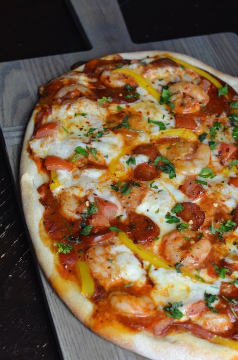 5-Ingredient Spicy Creole Shrimp Pizza from Always Order Dessert is so saucy, cheesy and delicious!  #PanWithAPlan #ImagineNation #Ad Cajun Shrimp Pizza, Cajun Pizza Recipes, Cajun Pizza, Calabrese Recipes, Rum Party, Blackstone Pizza, Pizza Seafood, Sausage Pizza Recipe, Pizza Sausage