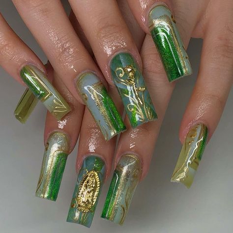 low rider set 🪲🌟 inspo: @323.cherry • • • • • #dallasnailtech #dallasnails #dfwnails #dfwnailtech #dtxnails #dtxnailtech #nailsofdallas #… | Instagram Low Rider Nails, Lowrider Nail Designs, Lowrider Nails, Green And Red Nails, Catholic Symbols, Baddie Nails, Low Rider, Dream Nails, 3d Nail Art