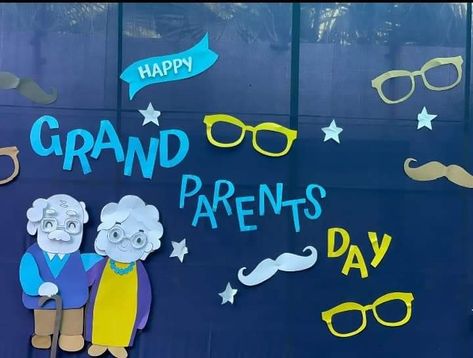 Grandparents Day Selfie Frame, Grandparents Day Board Decoration, Grandparents Day Decoration Ideas, Grandparents Day Backdrop, Grand Parents Day Decoration In School, Grandparents Day Decorations For School, Grand Parents Day, Celebration Decorations, Grandparents Day Crafts