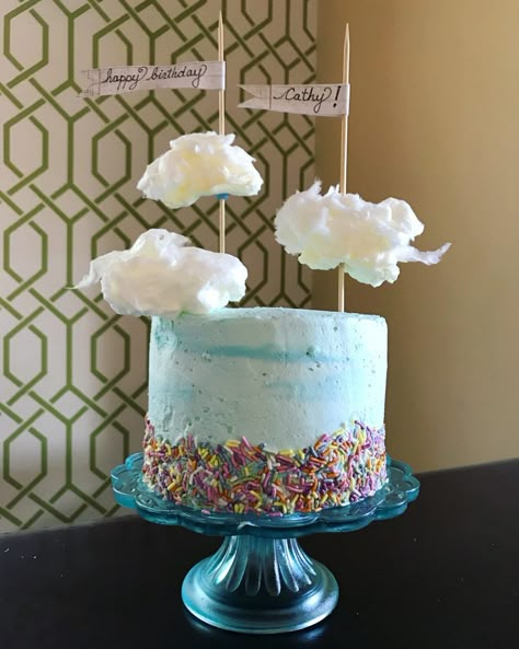 Simple way to add drama to a cake.  Looks like a blue sky day <3 Head In The Clouds Party, Cloud 9 Birthday Party, Sky Cake, Cloud Cakes, Cloud 9 Birthday, Mollie Mae, Cake For A Friend, Cotton Candy Cakes, 9th Birthday Cake