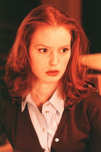 Red Hair Brown Eyes, Redhead Characters, Alicia Witt, Pretty Redhead, Urban Legend, Red Hair Woman, Girls With Red Hair, Milla Jovovich, Olivia Wilde