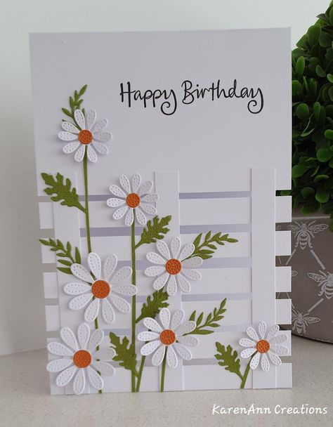 Paper Flower Decorations, Fancy Fold Card Tutorials, Daisy Cards, Birthday Card Craft, Homemade Birthday Cards, Hand Made Greeting Cards, Birthday Cards For Women, Making Greeting Cards, Spring Cards