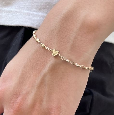 Brandy Melville Bracelets, Brandy Jewellery, Return To Tiffany Necklace, Brandy Melville Jewelry, Basket Vintage, Jewelry Accessories Ideas, Classy Jewelry, Funky Jewelry, Jewelry Lookbook