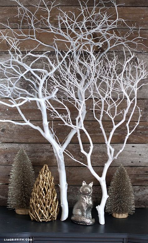 Top 40 Christmas Decoration Made With Twigs And Branches Christmas Celebrations Takken Decor, Manzanita Branches, White Branches, Easy Fall Crafts, Homemade Decor, Branch Decor, Noel Christmas, Tree Branch, Nature Decor