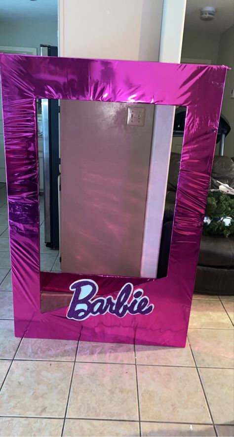 Barbie Dance Decorations, Barbie Decorations, Barbie Party Decorations, Dance Party Birthday, Halloween Costumes For Work, Barbie Theme Party, Purple Frame, Barbie Box, Tiled Floor