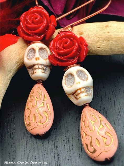 Day Of The Dead Jewelry, Sugar Skull Earrings, Etsy Shop Names, Earrings Halloween, Gift Inspiration, Online Gift, Boho Accessories, Shop Gift, Heart Drop Earrings