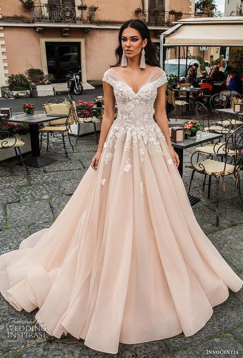 Pink Floral Wedding Dress, Colored Wedding Gowns, Blush Pink Wedding Dress, Wedding Dresses High Low, Blush Pink Wedding, Blush Wedding Dress, Wedding Dresses Blush, Wedding Dress Guide, Pink Wedding Dress