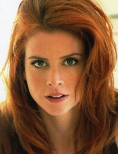 Donna Suits, Red Freckles, Donna Paulsen, Sarah Rafferty, Ginger Girls, Hottest Celebrities, Celebrities Female, Redheads, Red Hair