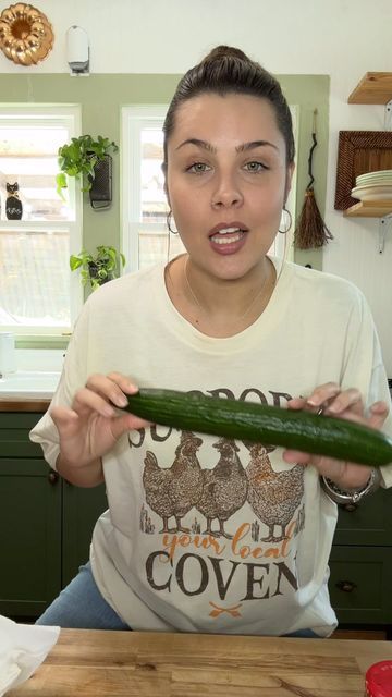 @traziarae on Instagram: "Cucumber trend @logansfewd I can’t wait to try the other recipes!! I will be getting ingredients this week to make his exact recipe lol" Cucumber Recipes, August 12, Food Videos Cooking, Canning Recipes, Healthy Snacks Recipes, Other Recipes, Good Eats, Food Videos, Cucumber