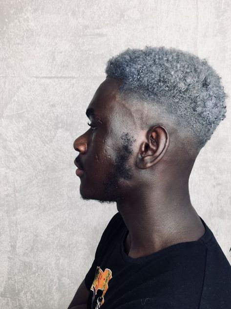 Effective fall hair color for black men 18 ideas to improve your style - mens-talk.online Black Men Hair Dye Ideas, Buzz Designs, Hair Fall Men, Dark Grey Hair Color, Dark Grey Hair, Hair Color For Dark Skin, Black Hair Cuts, Dyed Hair Men, Blonde Hair Boy