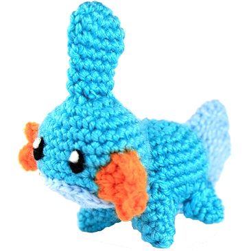 Pokemon Amigurumi, Umbreon And Espeon, Pokemon Crochet Pattern, Geek Diy, Crochet Pokemon, Pokemon Craft, Half Double Crochet, Crochet Patterns Amigurumi, Stuffed Animal Patterns