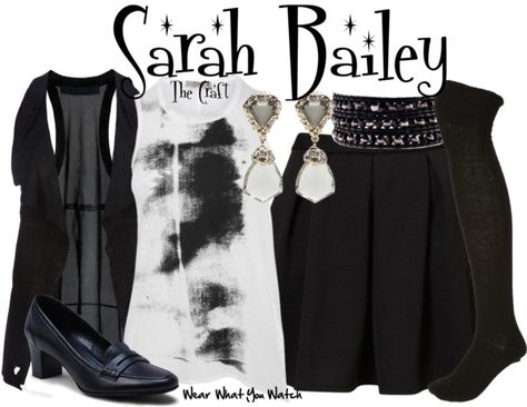 Inspired by Robin Tunney as Sarah Bailey in 1996's The Craft. Sarah Bailey The Craft Outfits, The Craft Outfits Sarah, Sarah Bailey Aesthetic, The Craft Sarah Outfit, Sarah The Craft Outfits, The Craft Outfits, Craft Outfits, Fandom Characters, Sarah Bailey