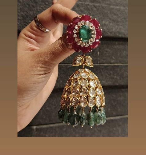 Jadau Jhumki Earrings, Polki Earrings Jhumkas, Kundan Jumki, Tyaani Jewellery, Kundan Earrings Jhumkas, Bridal Diamond Necklace, Kundan Jewellery Bridal, Gold Jhumka Earrings, Bridal Jewels