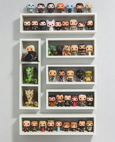 Sala Nerd, Nerdy Room, Funko Display Ideas, Funko Pop Display Ideas, Gamer Room Diy, Funko Pop Shelves, Geek Home Decor, Nerdy Decor, Geek Room