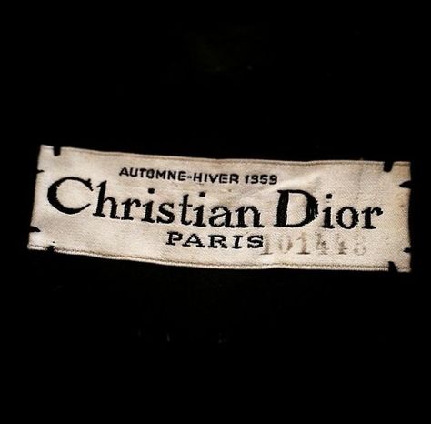 Vintage 1959 Christian Dior clothes label Dior Branding, Vintage Dior Aesthetic, Dior Collage, Dior Moodboard, Dior Aesthetic Vintage, Christian Dior Aesthetic, Vintage Dior Advertisements, 1950 Christian Dior, Vintage Dior Tank Top