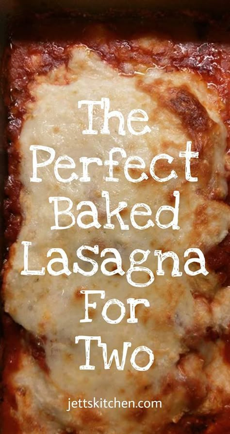 Small Lasagna Recipe With Ricotta, Easy Small Lasagna Recipe, Small Lasagna Recipe For Two, Lasagna Recipe For Two, Lasagna Recipe For 2, Small Lasagna Recipe, Lasagna For Two, Recipes For Two People, Baked Lasagna Recipe