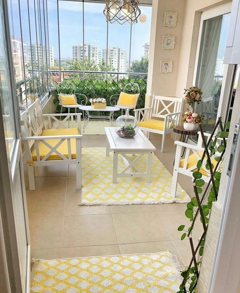 Beautiful Turkish homes fresh home decor idea 2023 Balcony Patio Ideas, Fresh Home Decor, Turkish Home Decor, Turkish Home, Balkon Decor, Homes Decor, Terrace Decor, Home Decor Idea, Apartment Balcony Decorating