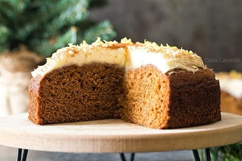 This small 6 Inch Gingerbread Cake recipe made from scratch without cake mix is a moist and fluffy cake that tastes like Christmas in every bite. Small Cake Recipes, 6 Inch Cakes, Cakes For Two, Cake For Two Recipe, Small Batch Desserts, Cake For Two, 6 Inch Cake, Gingerbread Cake Recipe, Small Batch Cooking