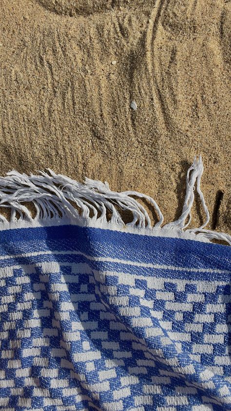 Linen Beach Towel, Beach Towels Aesthetic, Italian Beach Aesthetic, Aesthetic Beach Towel, Beach Towel Aesthetic, Cute Beach Towels, Beach Blankets, Lake Party, Italian Beaches