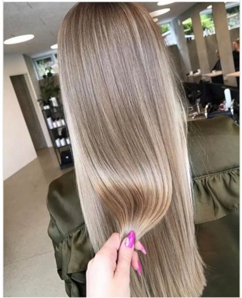 Sand Hair Is The Low Maintenance Trend Blondes Should Try This Summer | Fashionisers© Sand Blonde Hair, Sand Hair, Long Blonde Hair Cuts, Cool Blonde Hair Colour, Neon Hair, Hairstyles And Haircuts, Brown Hair With Blonde Highlights, Blonde Hair Inspiration, Haircuts For Women