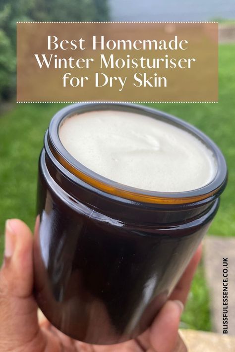 Whipped Shea Butter Recipe, Shea Body Butter Recipe, Winter Body Butter, Shea Butter Lotion Recipe, Diy Body Butter Recipes, Winter Moisturizer, Face Cream Recipe, Shea Butter Face, Shea Butter Recipes