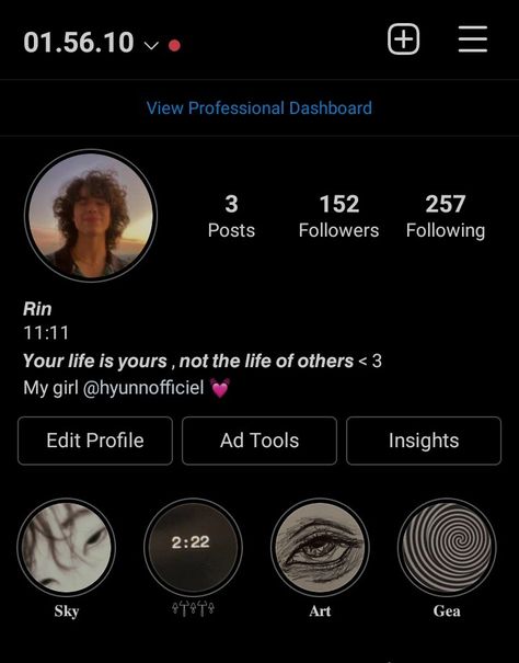 Bio Mention Boyfriend, 11:11 Bio For Instagram, Insta Asthetic Profiles Bio, Aesthetic Bio Ideas For Boys, How To Mention Boyfriend In Instagram Bio, Asthetic Bios For Boys Instagram, Cool Instagram Bios Aesthetic, Boi Ideas Instagram, Insta Bio Ideas Aesthetic In Hindi