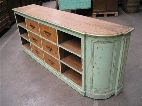 love this vintage shop counter [she moves the furniture: Shop: Izzi & Popo] Shop Counters Ideas, Diy Store Counter, Check Out Counter Boutique, Retail Counter Ideas, Shop Counter Ideas, Boutique Counter Ideas, Vintage Store Counter, Vintage Patisserie, Cash Wrap Counter