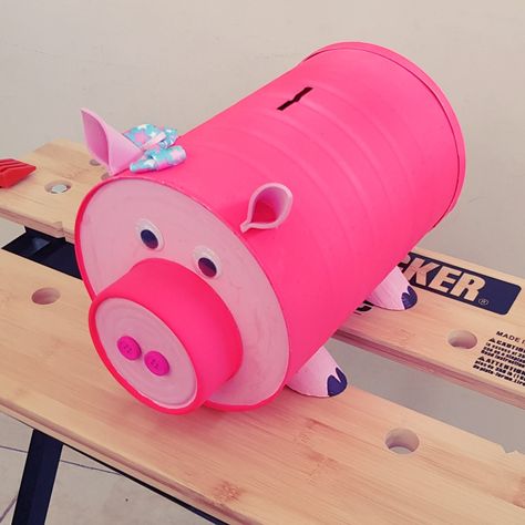 Piggy Bank Recycled Materials, Reduce Reuse Recycle Projects For School, Trash To Treasure Projects For School, Craft Recycled Materials, Recycling Ideas For School, Recycling Projects For School, Recycled Crafts Kids Projects, Recycling Activities For Kids, Recycled Ideas