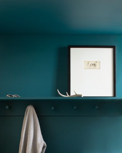 A rich, attractive teal that mirrors the glistening depths of ocean waters. Tucson Teal Benjamin Moore, Pacific Sea Teal Benjamin Moore, Teal Paint Colors Benjamin Moore, Turquoise Paint Colors, Diy Grout, Teal Paint Colors, Bavarian Forest, Dark Harbor, Exterior Wood Stain