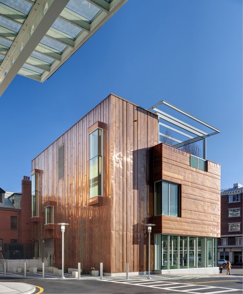 Museum of Medical History and Innovation | Leers Weinzapfel Associates | Archinect Copper In Architecture, Boston Architecture, Modern Hospital, World Architecture Festival, Massachusetts General Hospital, Hospital Architecture, Copper Design, Industrial Architecture, Architecture Awards