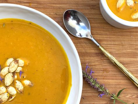 Tetsukabuto Squash Recipes, Kabocha Squash Recipe Soups, Squash Bisque Soup, Pumpkin Butternut Squash Bisque, Delicate Squash Soup, Roasted Kabocha Squash Soup, Pureed Soup, Roasted Pumpkin Seeds, Toasted Pumpkin Seeds