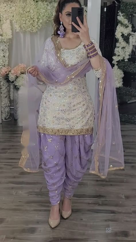 Different Salwar Styles, Salwar Suit Style, Dhoti Style Suits For Women, Stiched Kurti Design Pakistani, Heavy Party Wear Suits, Cotton Dhoti Salwar Suit, Heavy Suits Designs, Dhoti Salwar Suits Pakistani, India Dress Traditional