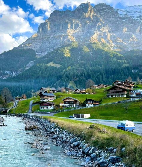 Switzerland Aesthetic, Swiss Village, Grindelwald Switzerland, Best Travel Destinations, Toilet Spray, Switzerland Travel, Dream Travel Destinations, Gap Year, Natural Scenery