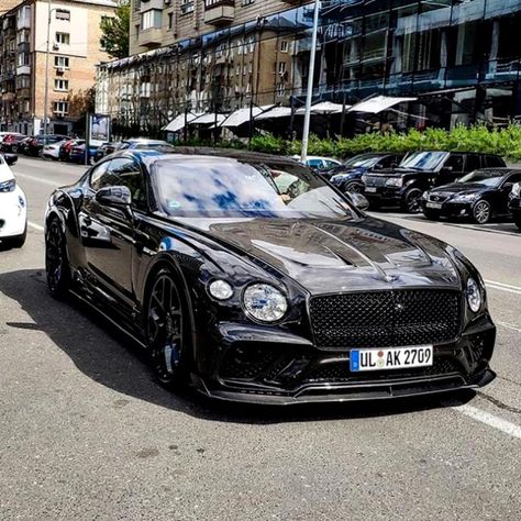 Bentley Bentley Batur Black, Bentley 2022, Bentley Gt Coupe, Bentley Batur, Car Bentley, Bentley Speed, Bentley Continental Gt Speed, Expensive Car, Bentley Gt