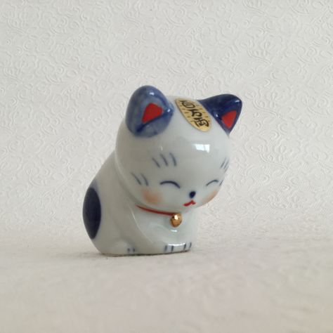 Lucky Cat Aesthetic, Lucky Objects, Cat Clay Art, Cat Ceramics, Cat Clay, Ceramic Cats, Clay Cat, Neko Cat, Tanah Liat