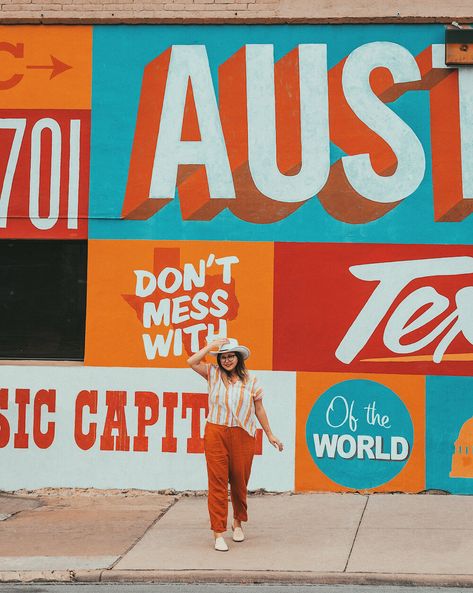 Austin, Texas 6th Street Mural | Things to do in Austin | ATX murals | Downtown Austin Austin Motel, Austin Murals, Design Quotes Art, Mexican House, Austin Travel, Street Mural, Month Of June, Downtown Austin, Restaurant Concept