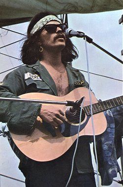 Country Joe McDonald, and the Fish, at Woodstock Woodstock Performers, Music Analysis, Country Joe Mcdonald, Woodstock Hippies, Woodstock Music, Acid Rock, Woodstock 1969, Woodstock Festival, Beat Generation