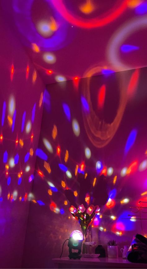 80s Disco Party Aesthetic, Y2k Event Decor, Pink Party Lights, Rainbow Disco Party, Disco Banquet, Disco Lights Aesthetic, Disco Pink Party, Retro Party Aesthetic, Teen Girl Birthday Party Themes