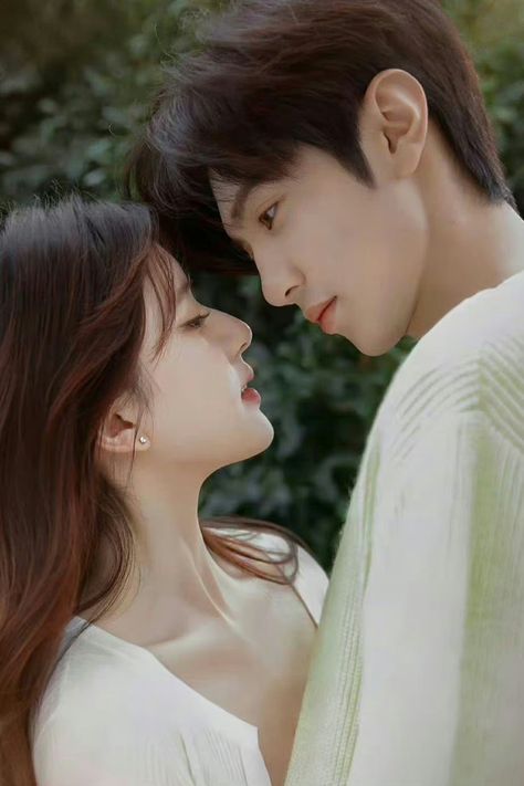 Love Tv Series, Kang Ho Song, Hd Love, Falling In Love Quotes, Happy Thanksgiving Quotes, Hidden Love, Cute Couples Hugging, Love Kiss, Romantic Love Quotes